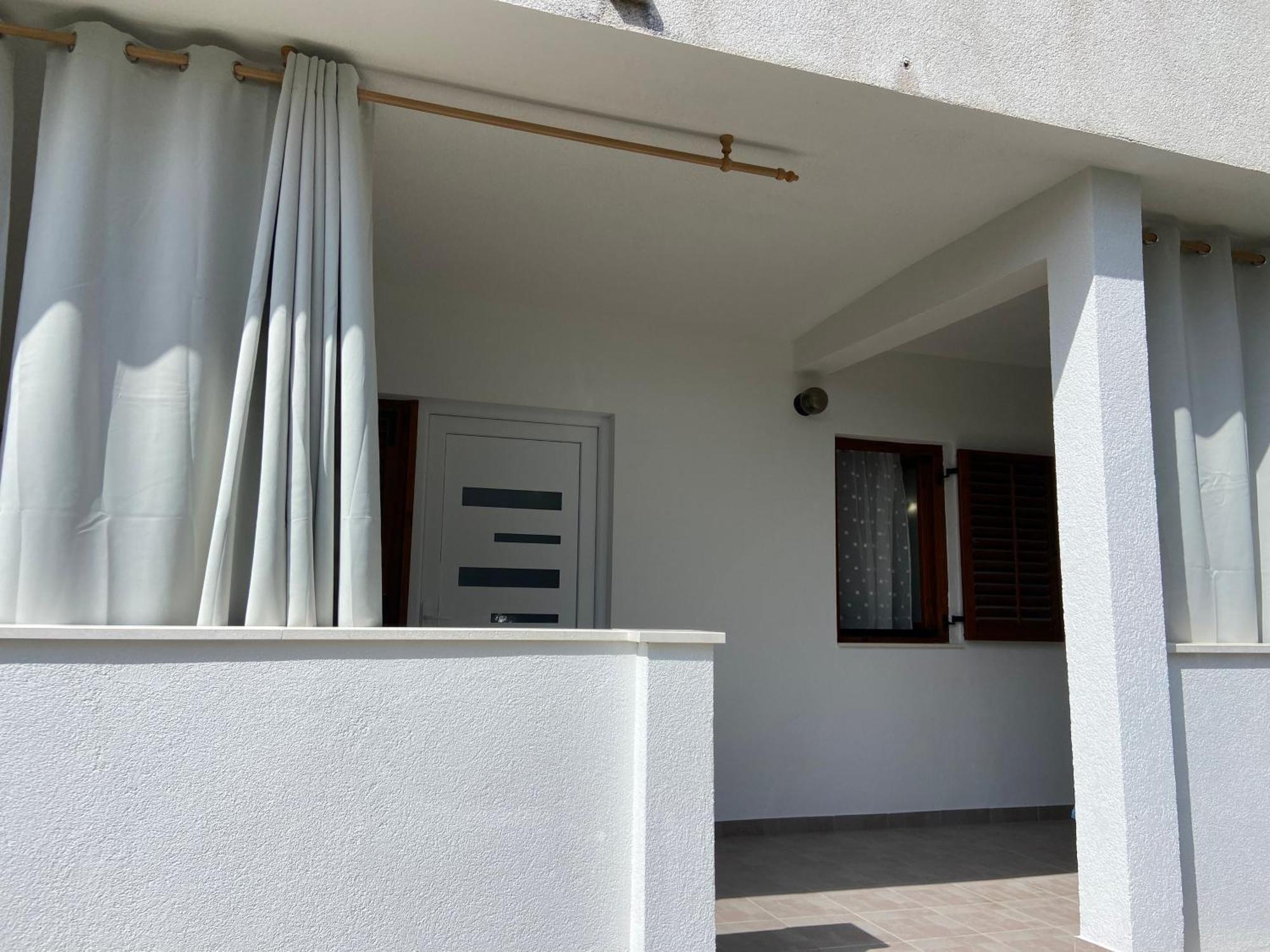 Apartmani Mara Rogoznica 로고즈니차 외부 사진