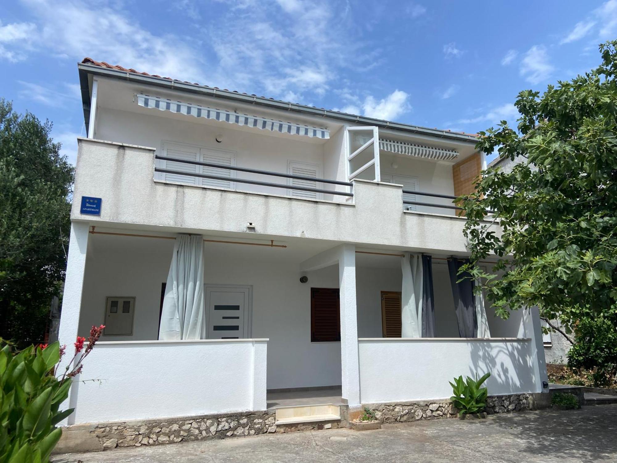 Apartmani Mara Rogoznica 로고즈니차 외부 사진