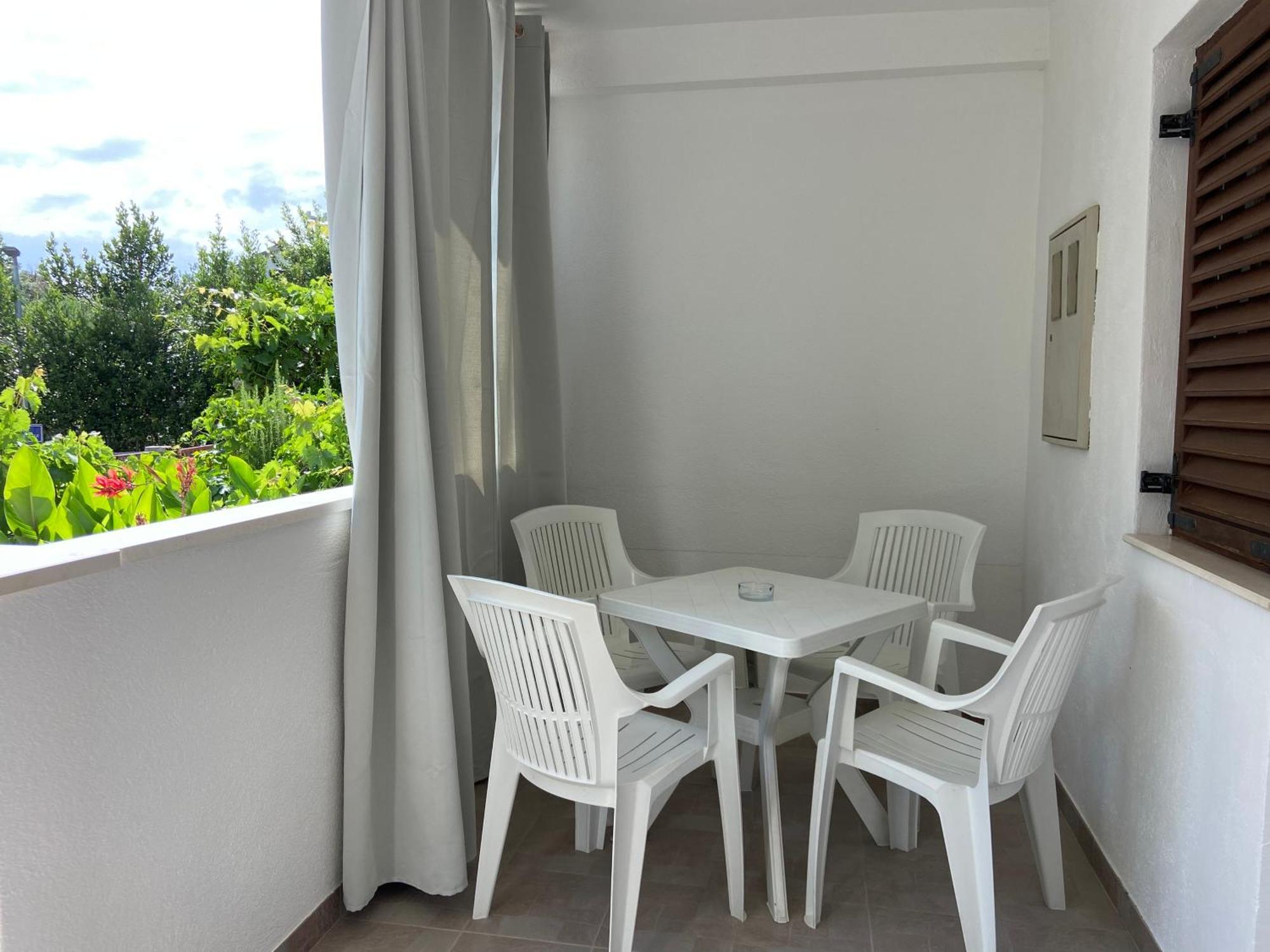 Apartmani Mara Rogoznica 로고즈니차 외부 사진